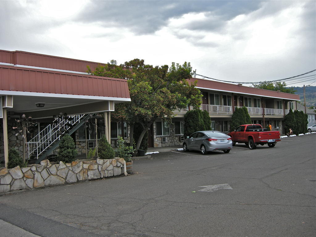 Royal Motor Inn Ла-Гранде Экстерьер фото