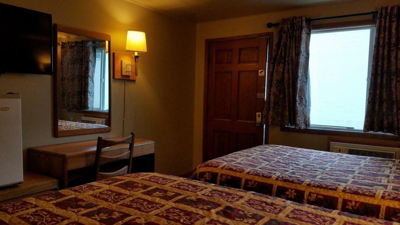 Royal Motor Inn Ла-Гранде Экстерьер фото
