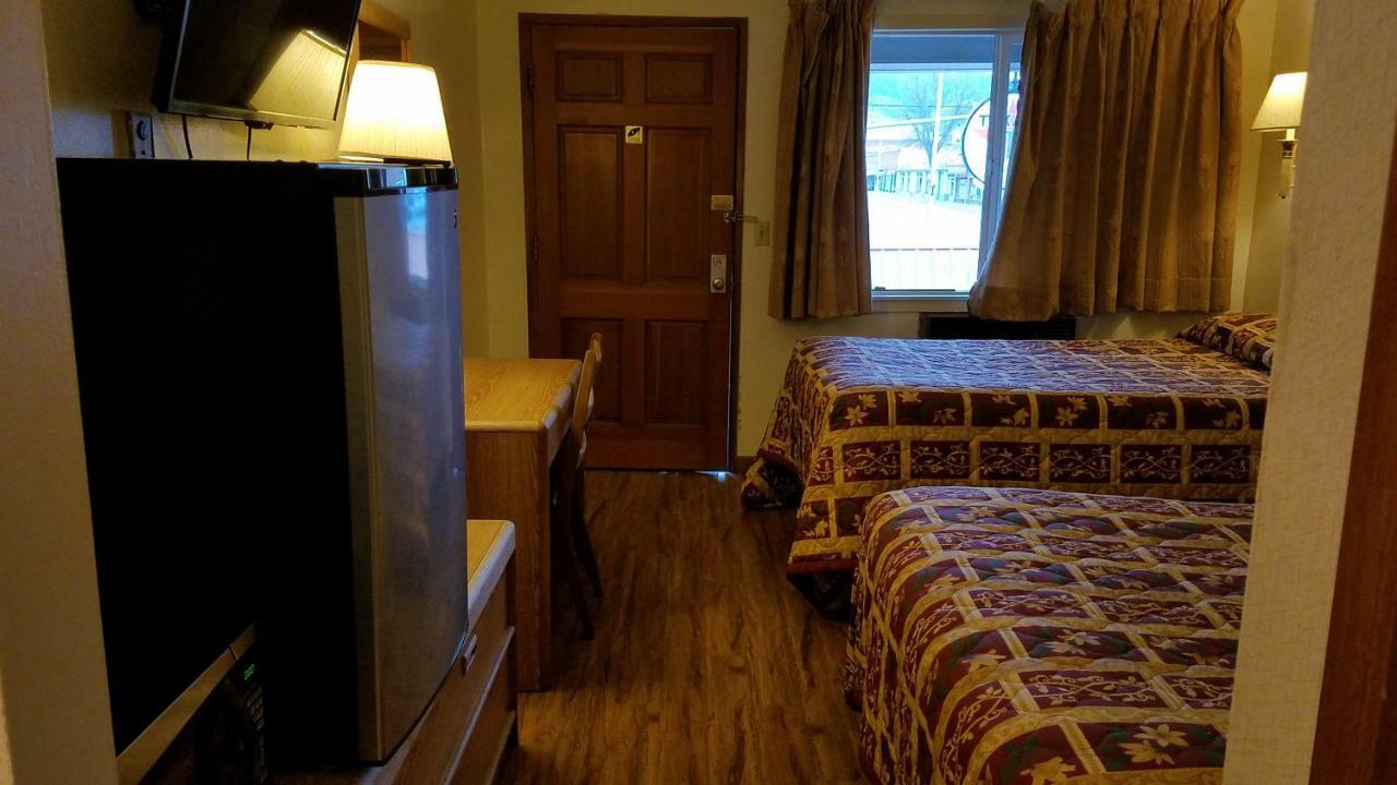 Royal Motor Inn Ла-Гранде Экстерьер фото